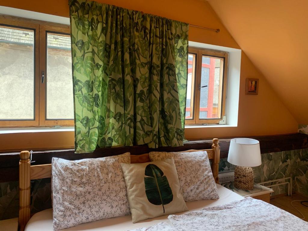 LOFT Natalya Gold room 1